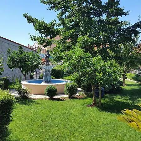 Fuer Vier Gaeste Apartment Banjole