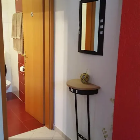 Apartment Fuer Vier Gaeste Banjole